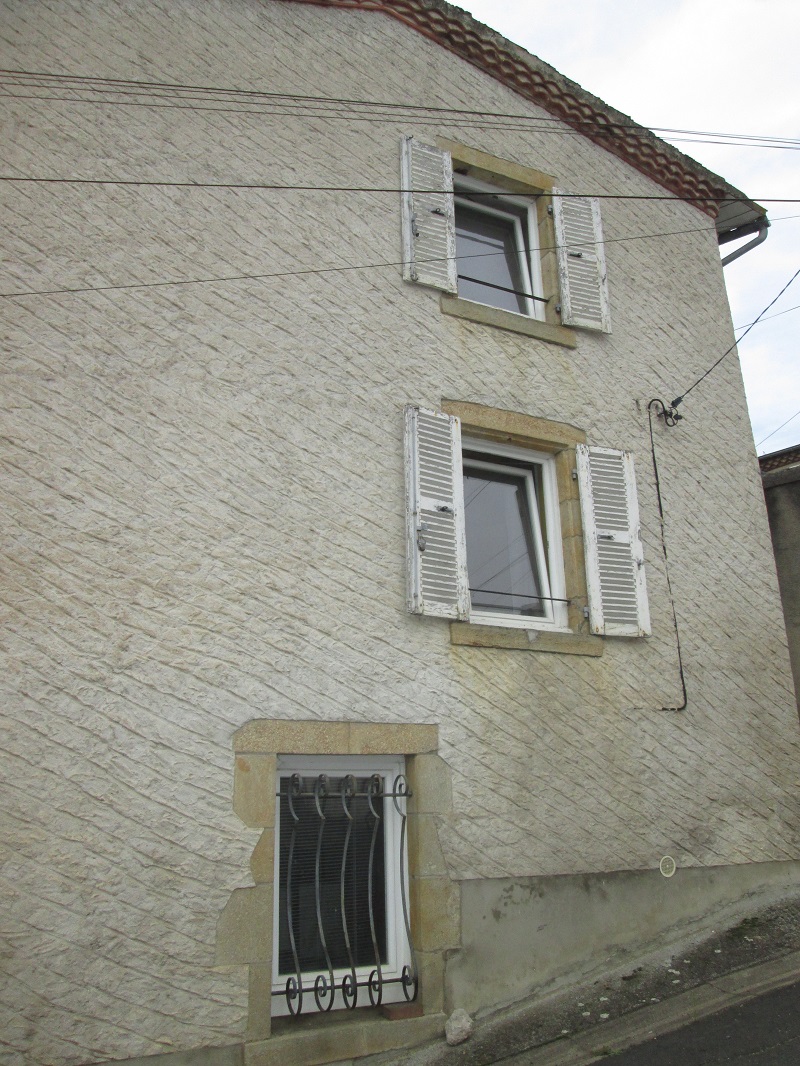 2 Chambres Chambres, ,1 Salle de bainsSalle de bain,Maison,A vendre,1175